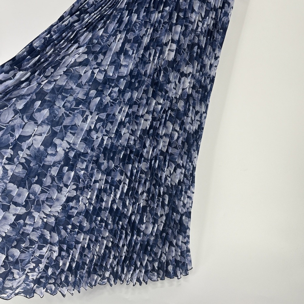 Lulu's Maxi Dress Small Blue Floral Pleated Bustier Babydoll Wedding Homecoming - Picture 3 of 7